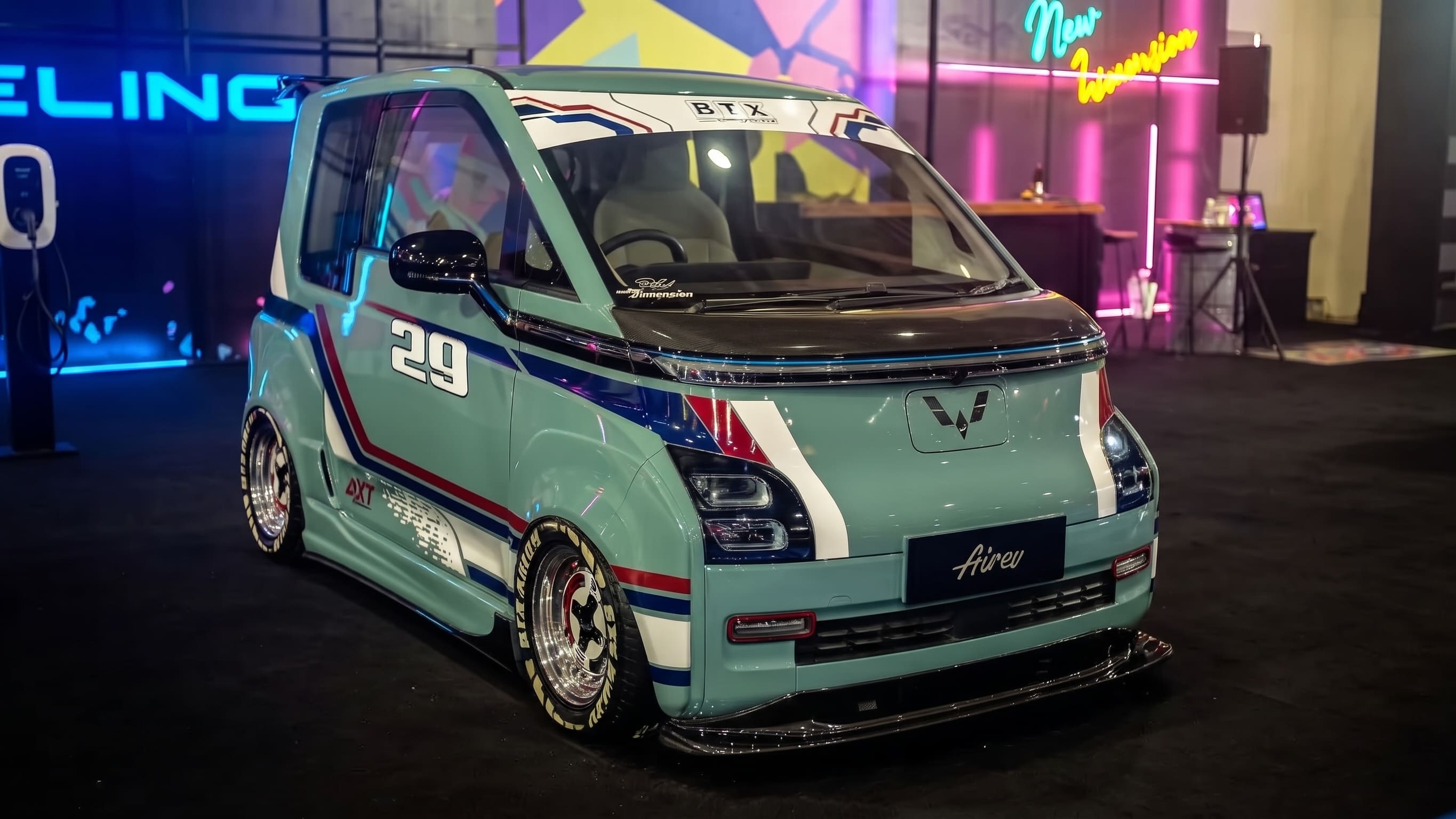 Modifikasi Komponen Eksterior Mobil Listrik dengan Mempertahankan Fitur Aerodinamika